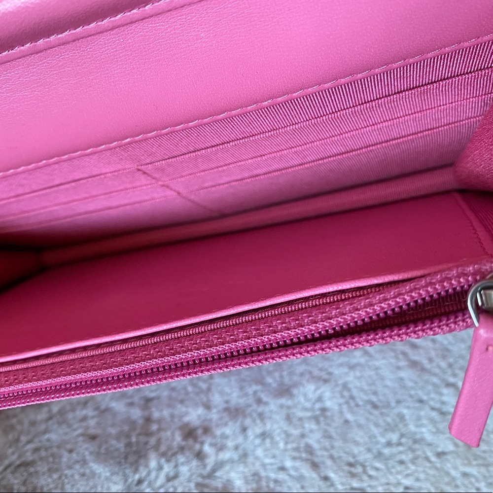 SOLD CHANEL Lambskin Quilted Wallet on Chain WOC Pink with glittered CC log - Picture 13 of 13